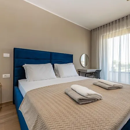 Alba, A Luxurious And Beautiful Near The Sea *
